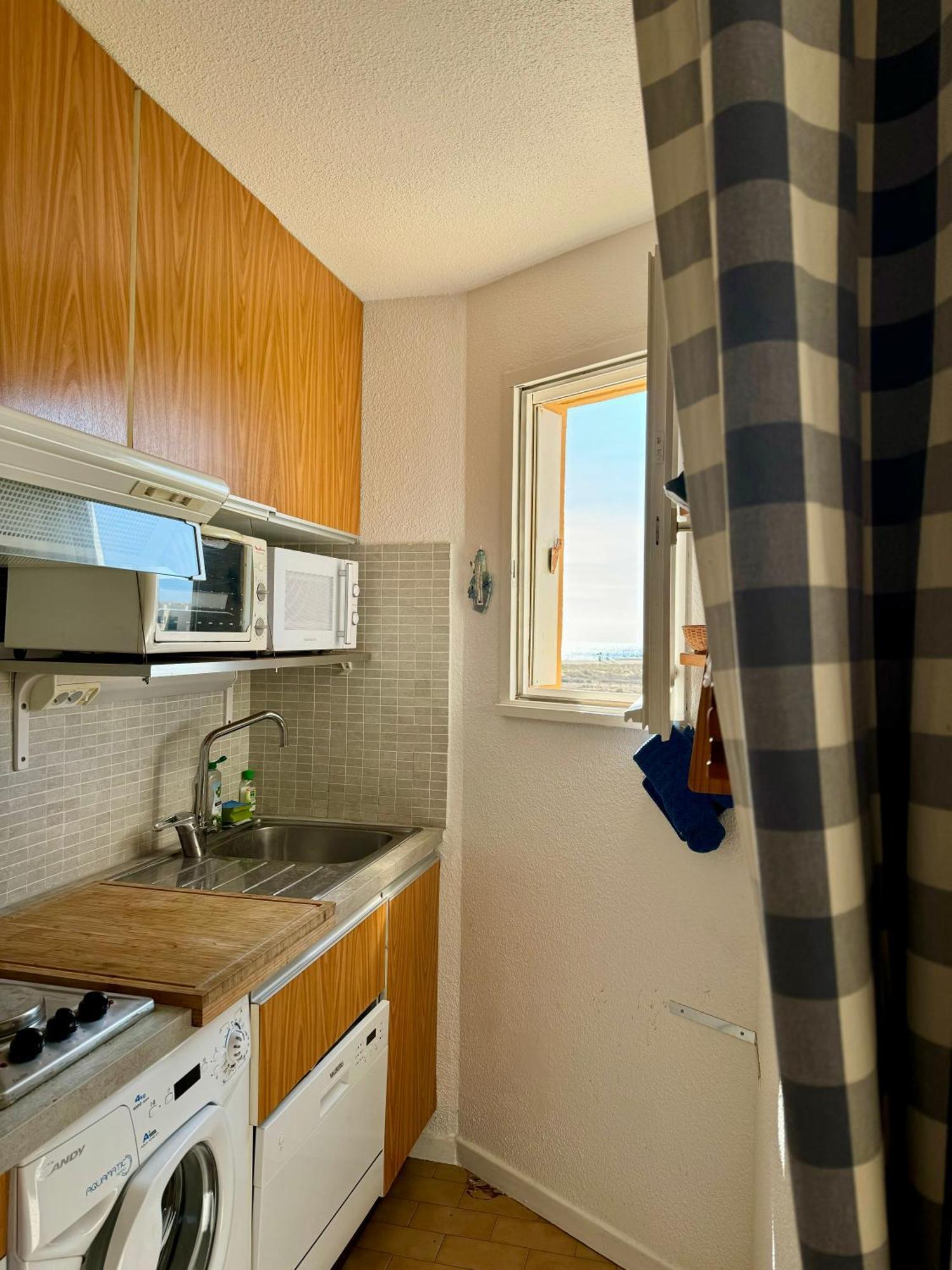 studio 3 personnes accès direct plage - parking privé - 3TVP30 Le Barcarès Extérieur photo